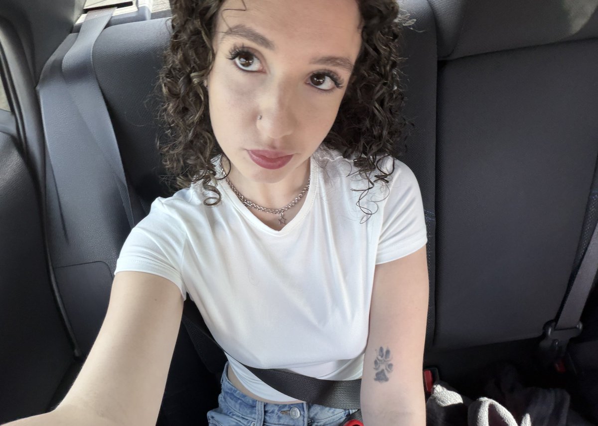 ⊹ ࣪ ﹏𓊝 ang is @punk hazard tweet media