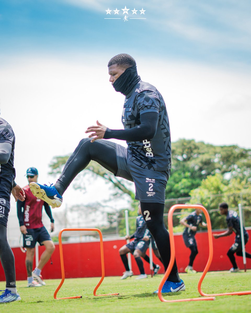 América de Cali tweet media