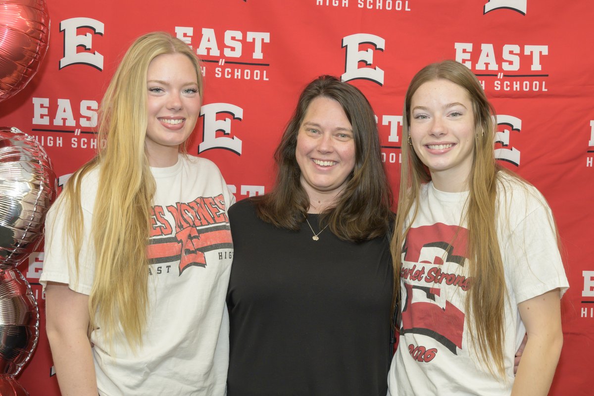 DMEHSAlumni's tweet photo. 🎓 Big day for East High’s Class of 2026!
$209,000 in scholarships awarded to 49 amazing seniors — thanks to our generous alumni &amp; supporters! 💛
Keep the legacy going:
 https://t.co/MlEvHVzqi7
#EastHighPride #EHSAlumni #ClassOf2026 https://t.co/sLTduWhPV3