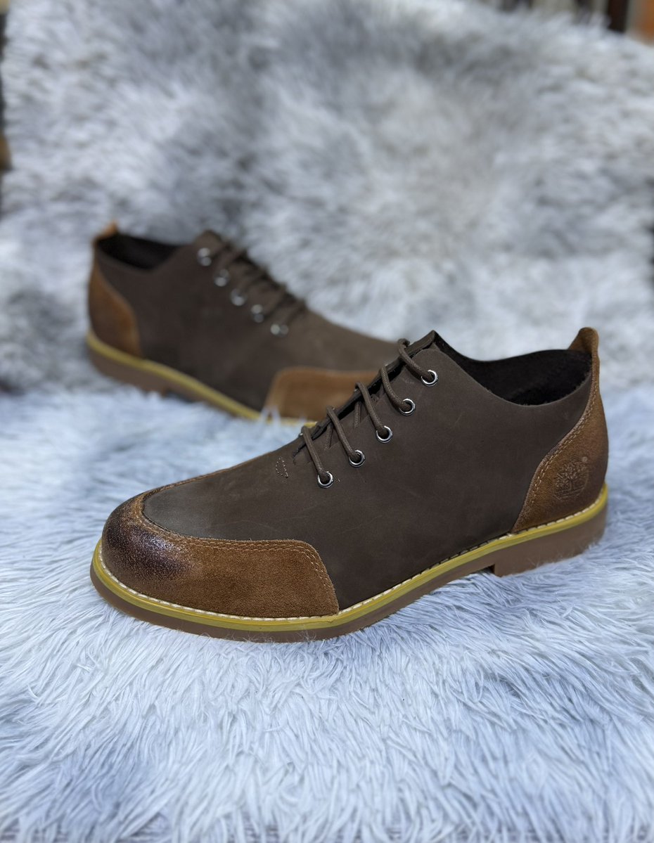 Naberz shoes tweet media