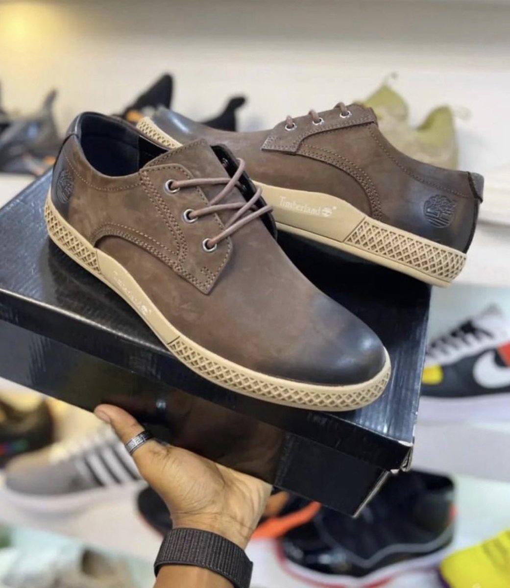 Naberz shoes tweet media