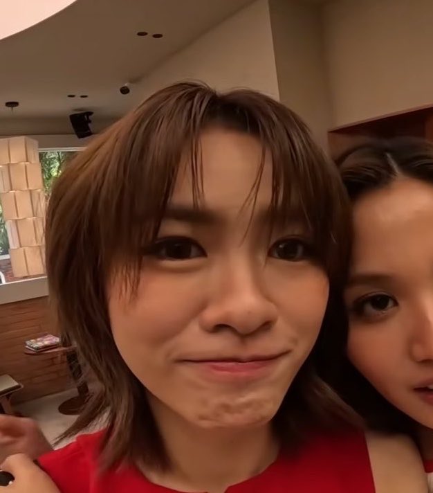 hello user <a href="/emiamily/">เอหมี</a> happy birthday 🎂🎉🎊🥹