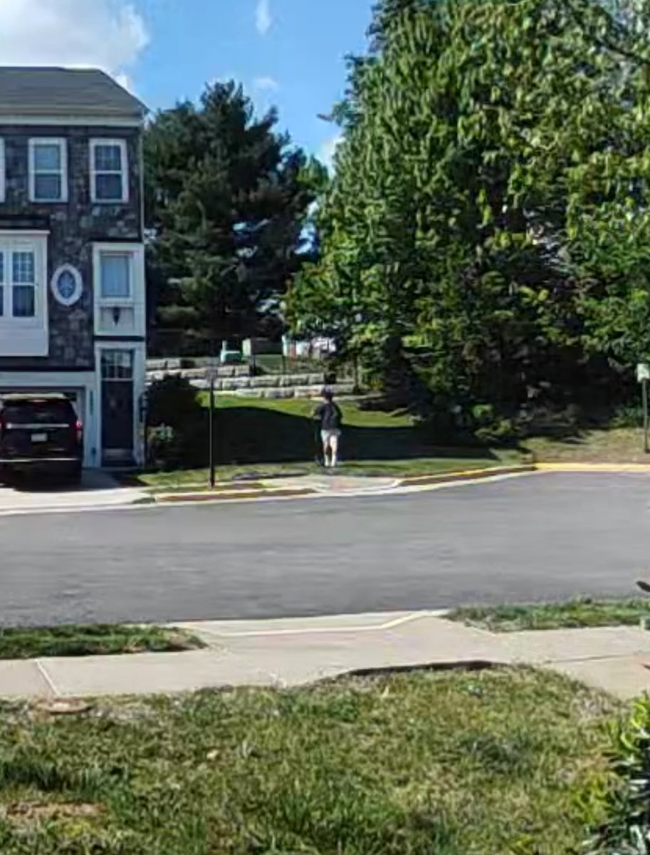 PWCPolice's tweet photo. *Update: An additional victim has come forward regarding multiple sexual assaults that are reported to have occurred in the Powells Creek area in Woodbridge (22191) on March 10. More info; https://t.co/eKBazzTnVu