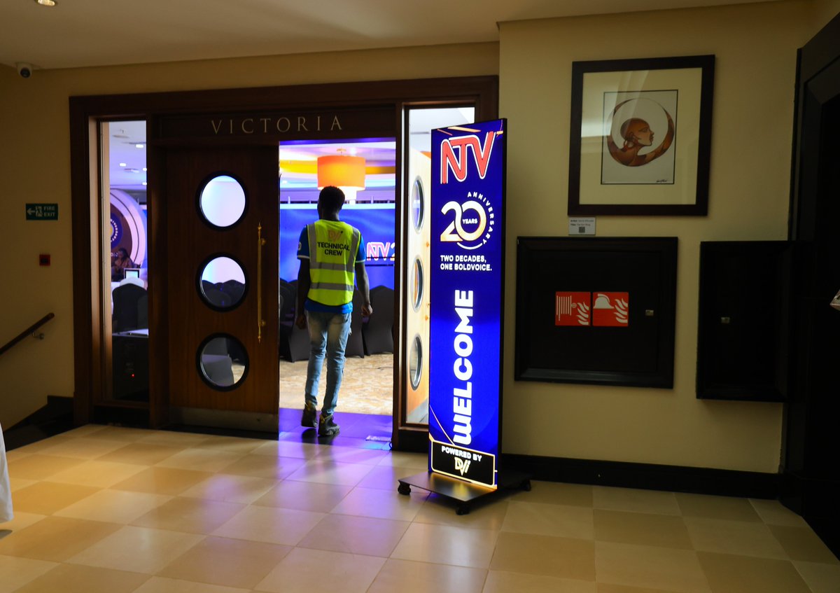 DVIUganda's tweet image. Forget pull-up banners… this is a digital age.
For 20 years, NTV Uganda has told powerful stories—today, we matched that legacy with bold, modern visuals.
At DVI, we don’t just follow trends, we bring them to life. 

#NTVAt20 #DigitalSignage #dviuganda #dvievents #thisisdvi