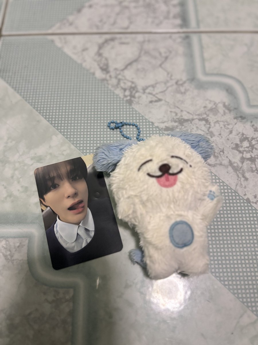 pxernxx_'s tweet photo. ส่งต่อ คู่นะค้าบบ

 650฿
🛒 50#

#ตลาดนัดnct  #ตลาดนัดnctdream  #jeno https://t.co/WLM93590tF
