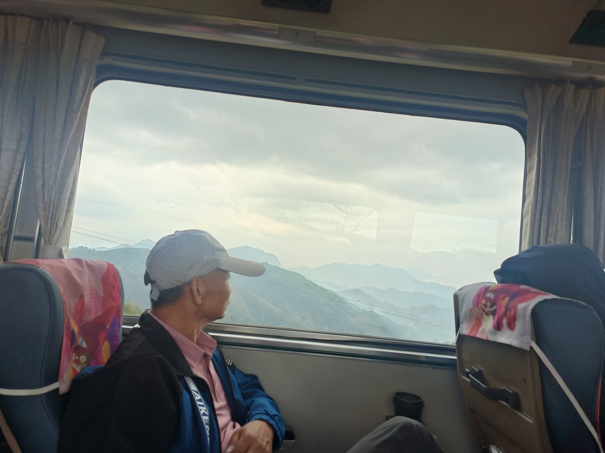 叢靈雲鬥 tweet media