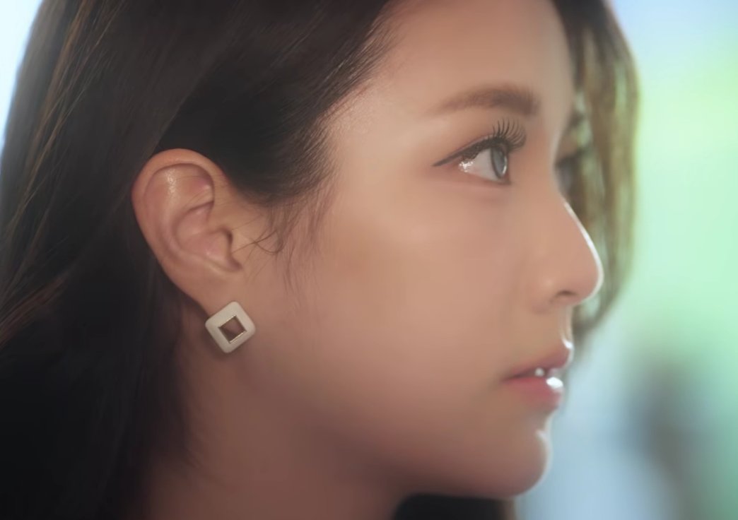 bea • writer | Ψ tweet media