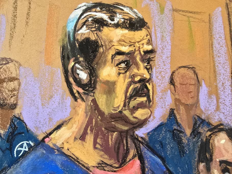 Por la calle del Medio tweet media