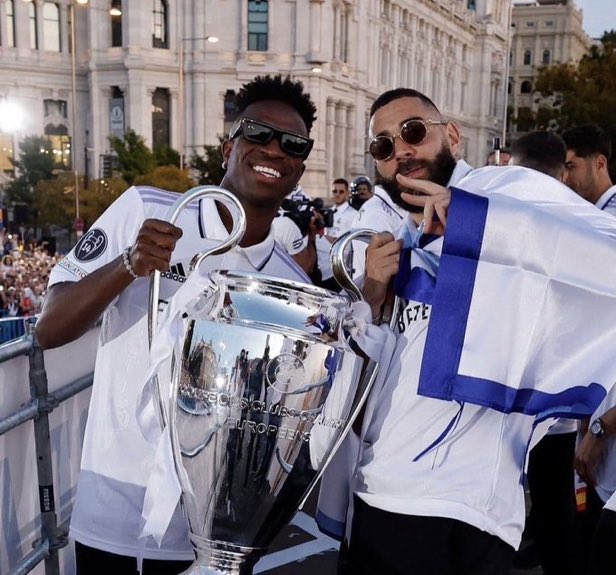 15 UCL | GIN tweet media