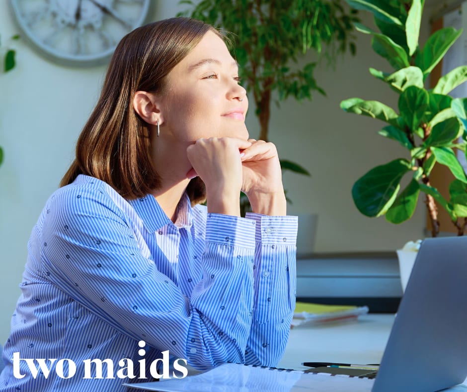 Two Maids tweet media