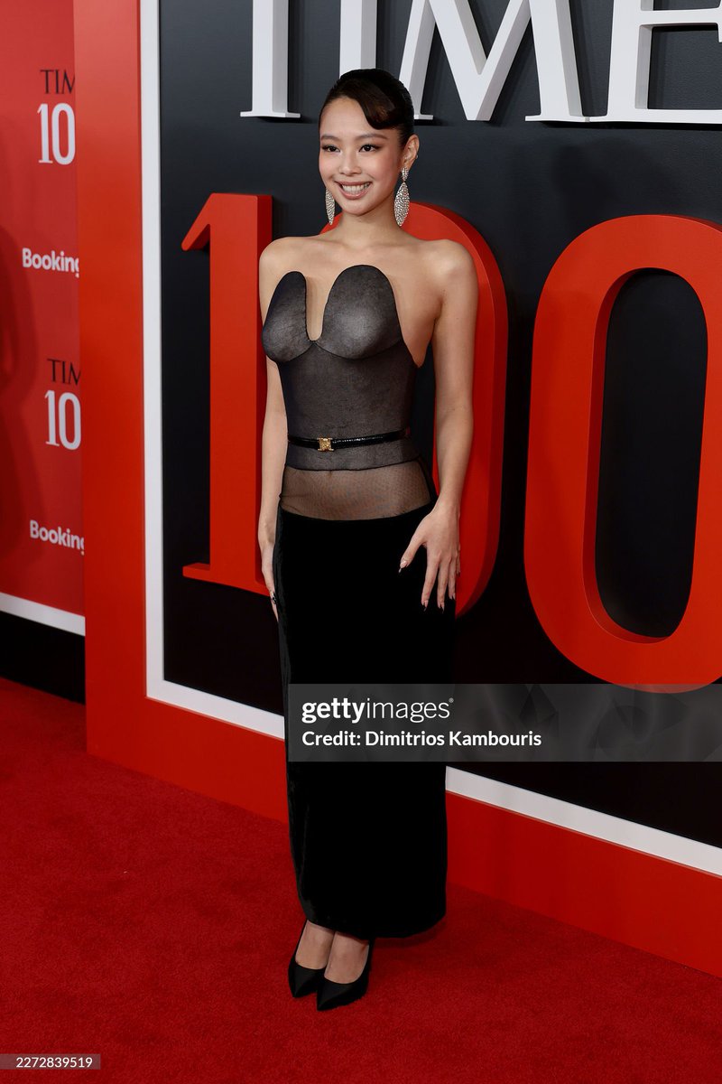 lookmee_pk's tweet image. Jennie at the TIME100 Gala (260423)    

#JENNIE 
#OA 
#BLACKPINK
@oddatelier
@BLACKPINK