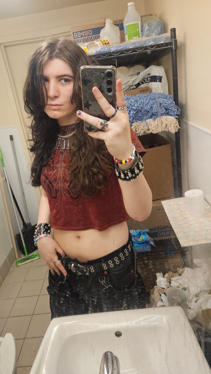 Bristar 🏳️‍⚧️ tweet media