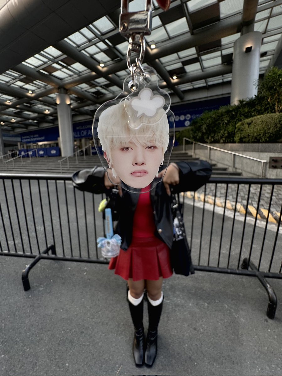 rox 🐮 tweet media