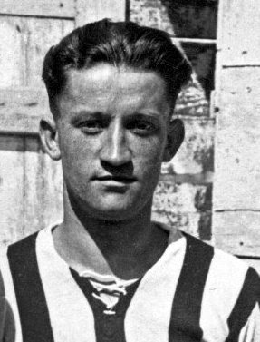 ilpalloneraccon's tweet image. Il pallone racconta: Mario FERRERO ilpalloneracconta.blogspot.com/2008/04/pietro… 

@Juve1897no @JUVEN_TV @juventusfc @La_Bianconera @nebbiabassa @LeonettiFrank @fritzmazz #ferrero #mario