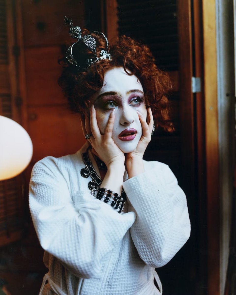 pictureyoulive's tweet image. chappell’s nylon shoot remains one of my all time favorites how does someone look this good in a robe