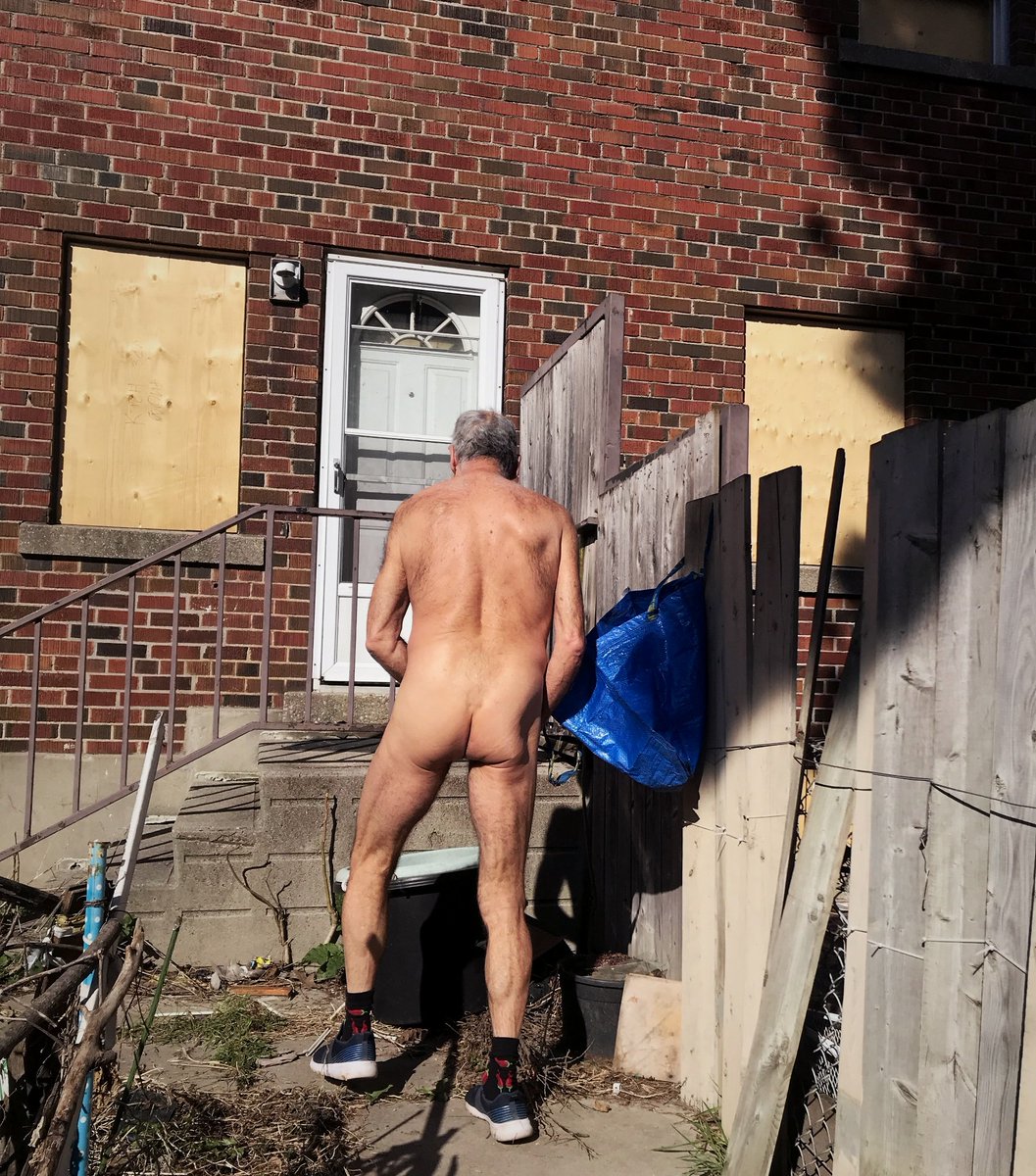 pgtoinsta tweet media