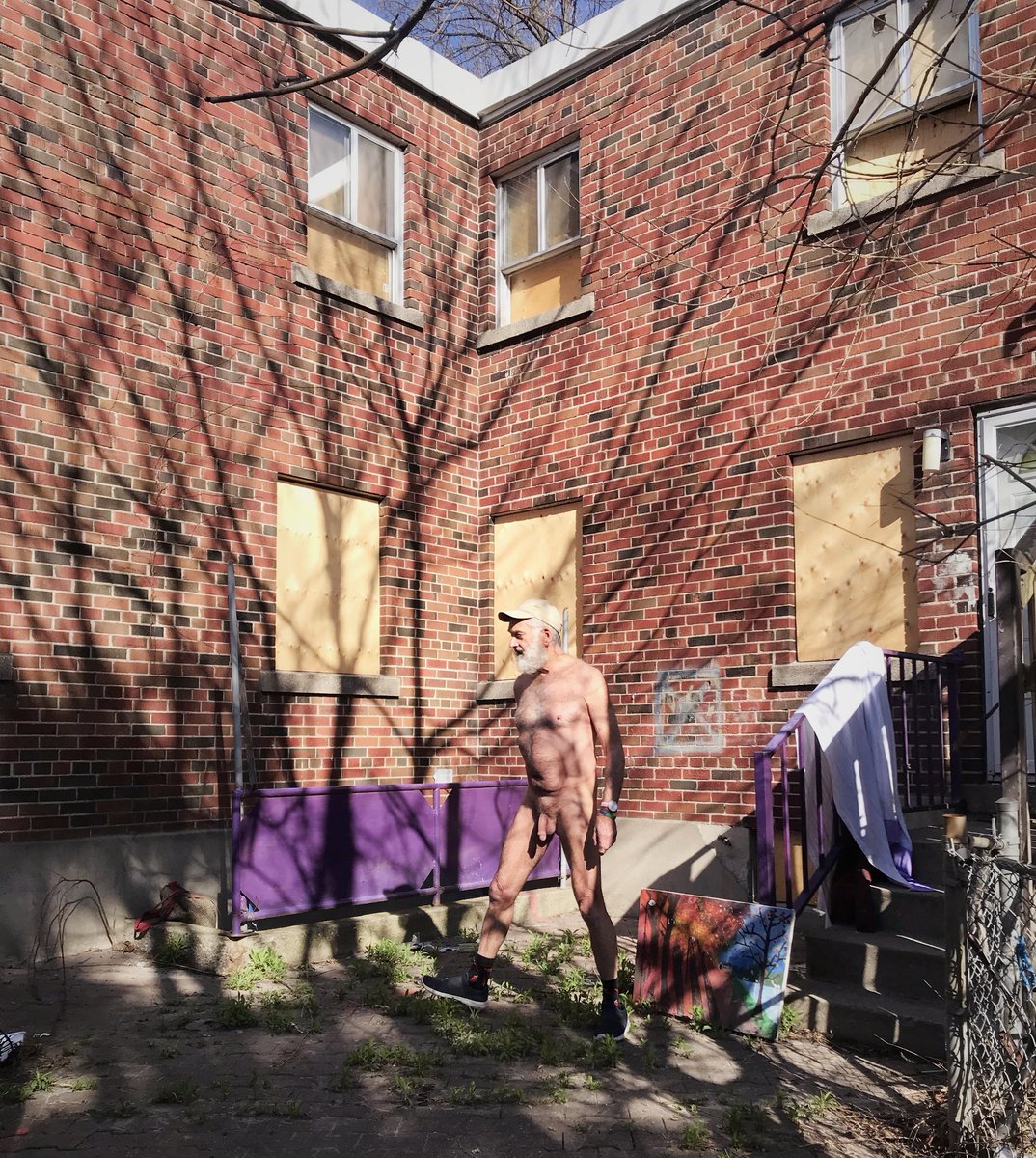 pgtoinsta tweet media