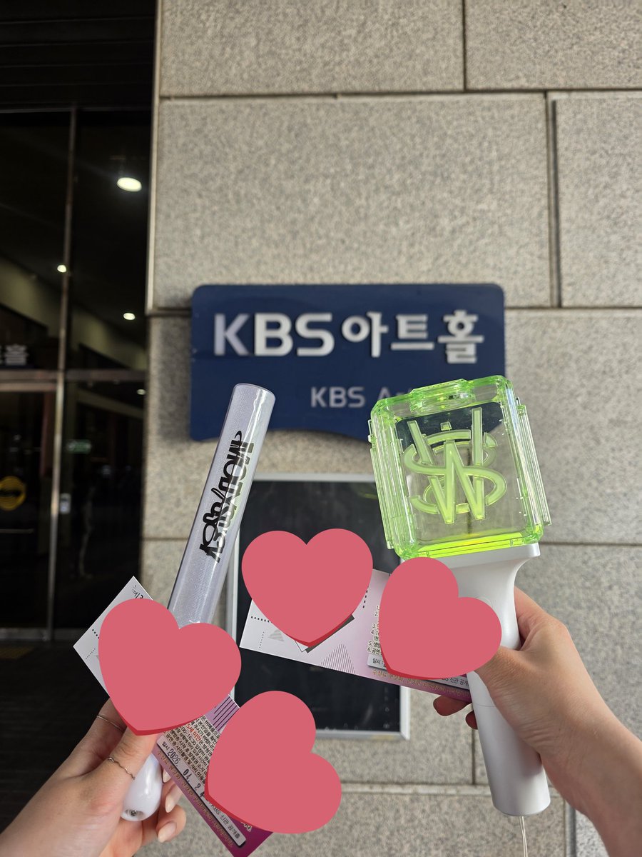 기니 tweet media