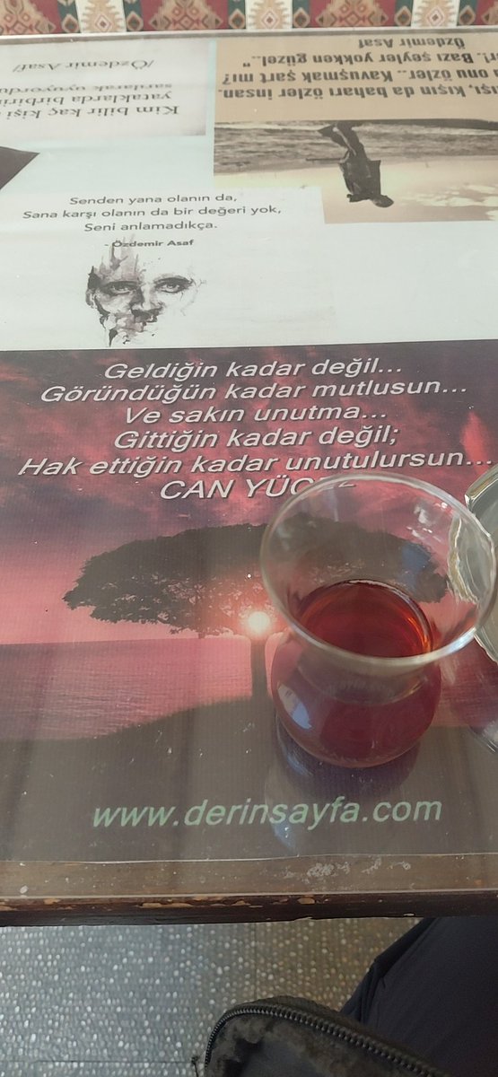 ho_amcaa's tweet photo. Çay içmeye geldik rakı içip çıkıcaz galiba... https://t.co/1tyqLTBQDE