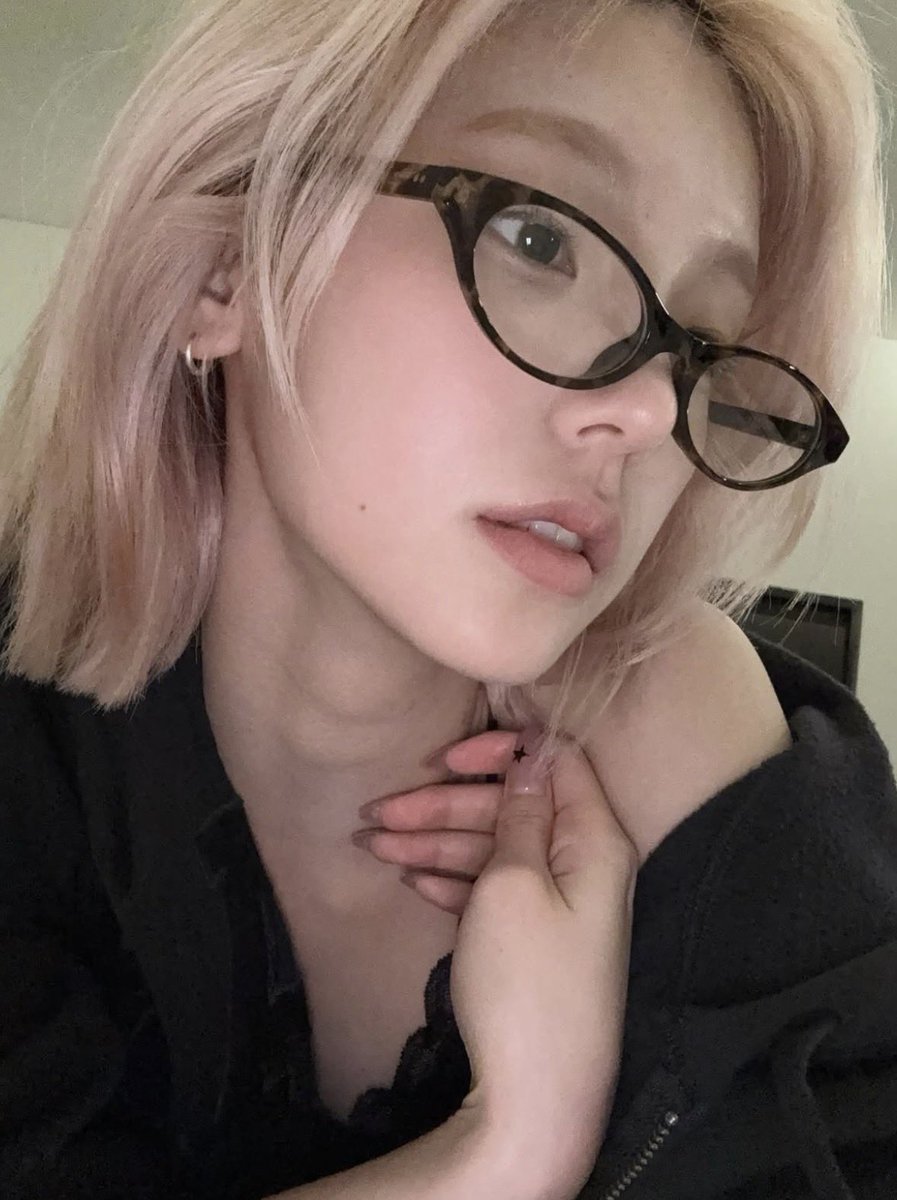 nqtshy's tweet image. what the Fuck what the hell hello #needThat #NOW #PLEASE #HELLO!!!!! #🏳️‍🌈🏳️‍🌈🏳️‍🌈🏳️‍🌈🏳️‍🌈 #🧡🤍🩷