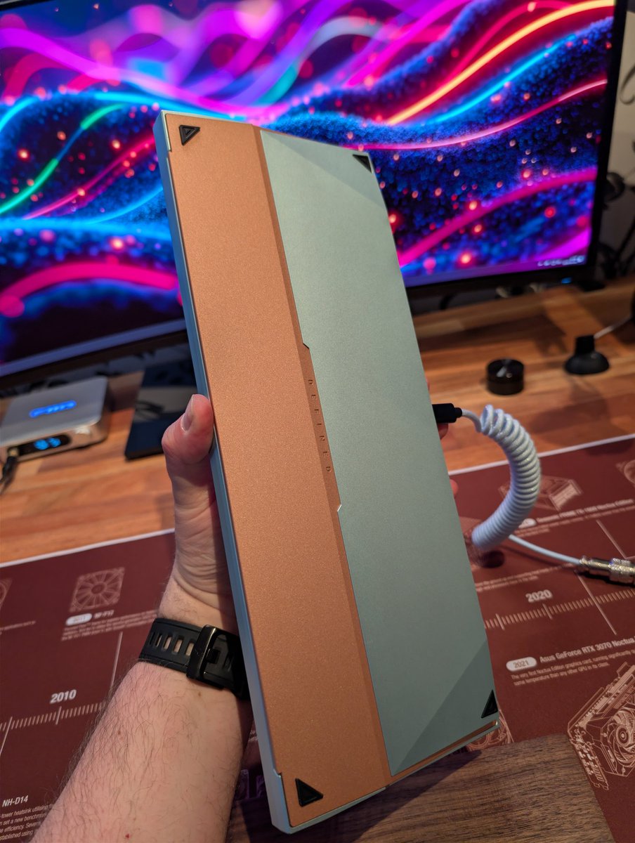 Holonyaa tweet media