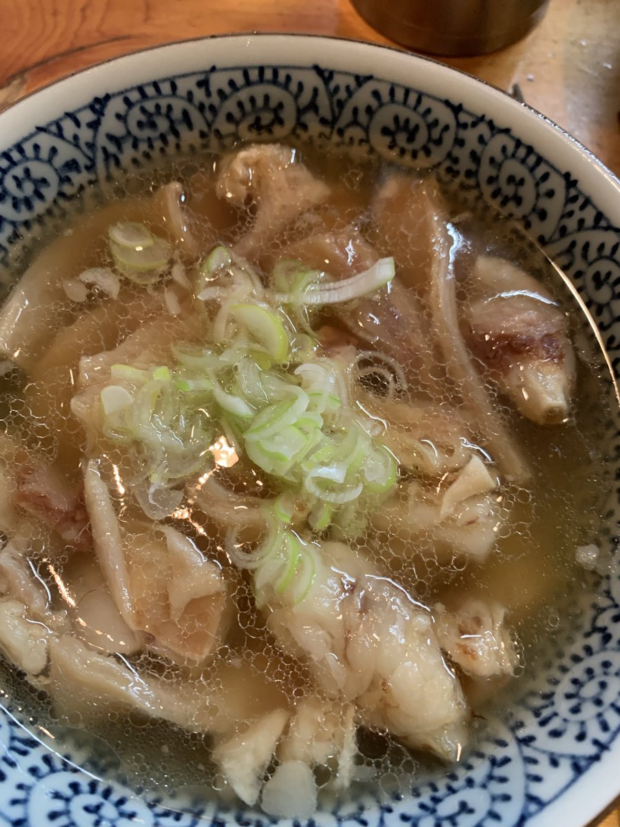 自家製ポテサラとゆで卵2個サラダ🥚🥚マグロと鯛の刺身と塩牛すじ煮込み🐮
#パパご飯