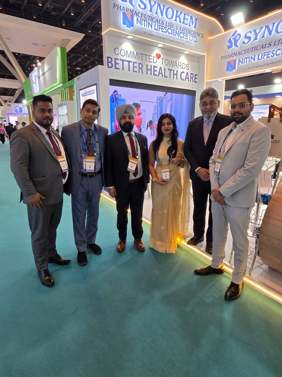 Synokem_P's tweet image. 𝐆𝐥𝐢𝐦𝐩𝐬𝐞𝐬 𝐨𝐟 𝐏𝐡𝐚𝐫𝐦𝐚𝐂𝐨𝐫𝐞 𝐈𝐧𝐝𝐢𝐚 𝟐𝟎𝟐𝟔

#PharmaCoreIndia #Pharma #Formulation #ContractManufacturing #Mumbai #Synokempharma #nitinlifesciences #Synokem #PharmaceuticalIndustry #Pharmaceuticals #exhibition #PharmaCompany