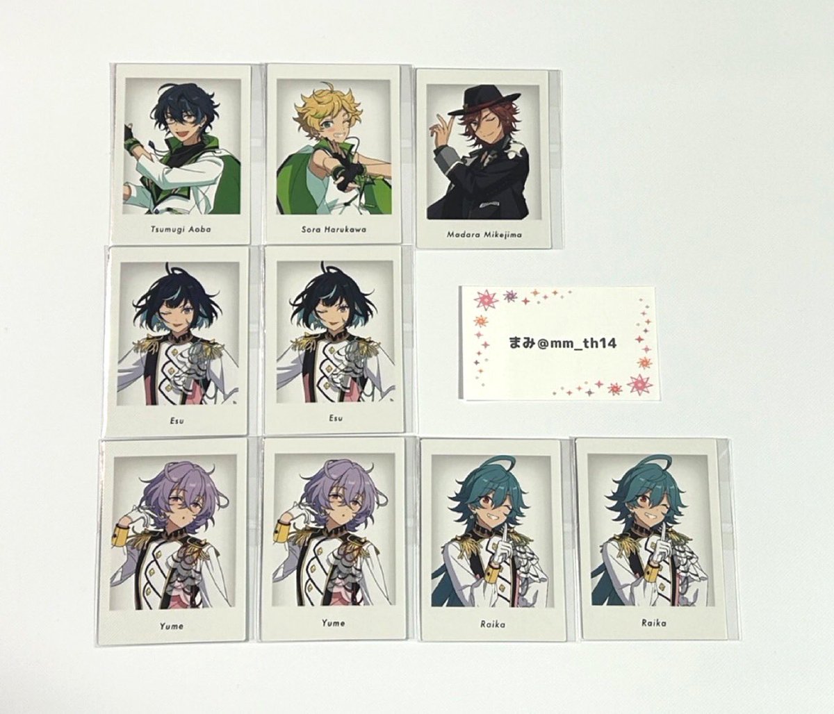 mm_th14's tweet photo. 【譲渡】あんさんぶるスターズ あんスタ 10周年 展示会 ぱしゃっつ 特典

譲：添付写真参照

求：¥120+送料

1枚からでもお取引可能ですが、複数お声がけがあった場合は、まとめての方を優先させていただきます。
検索からもお気軽にお声がけ下さい。 https://t.co/VYaXoFcB32
