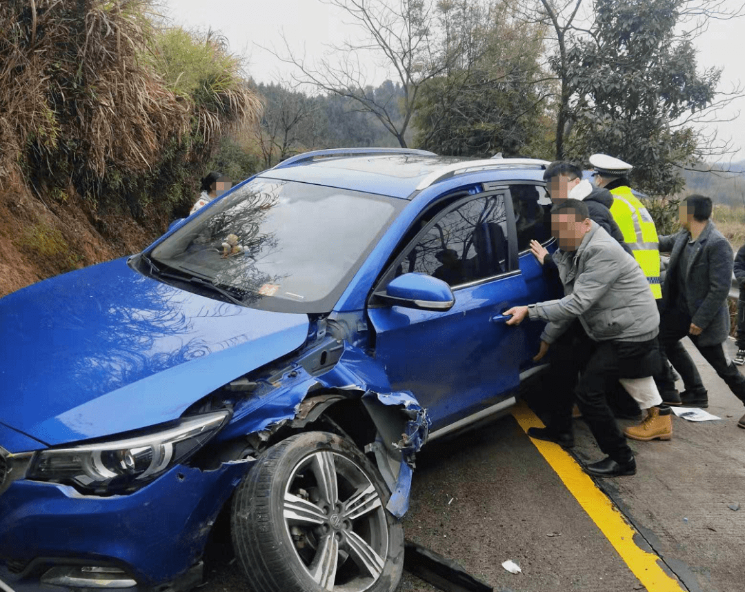 Athina Mitchell tweet media