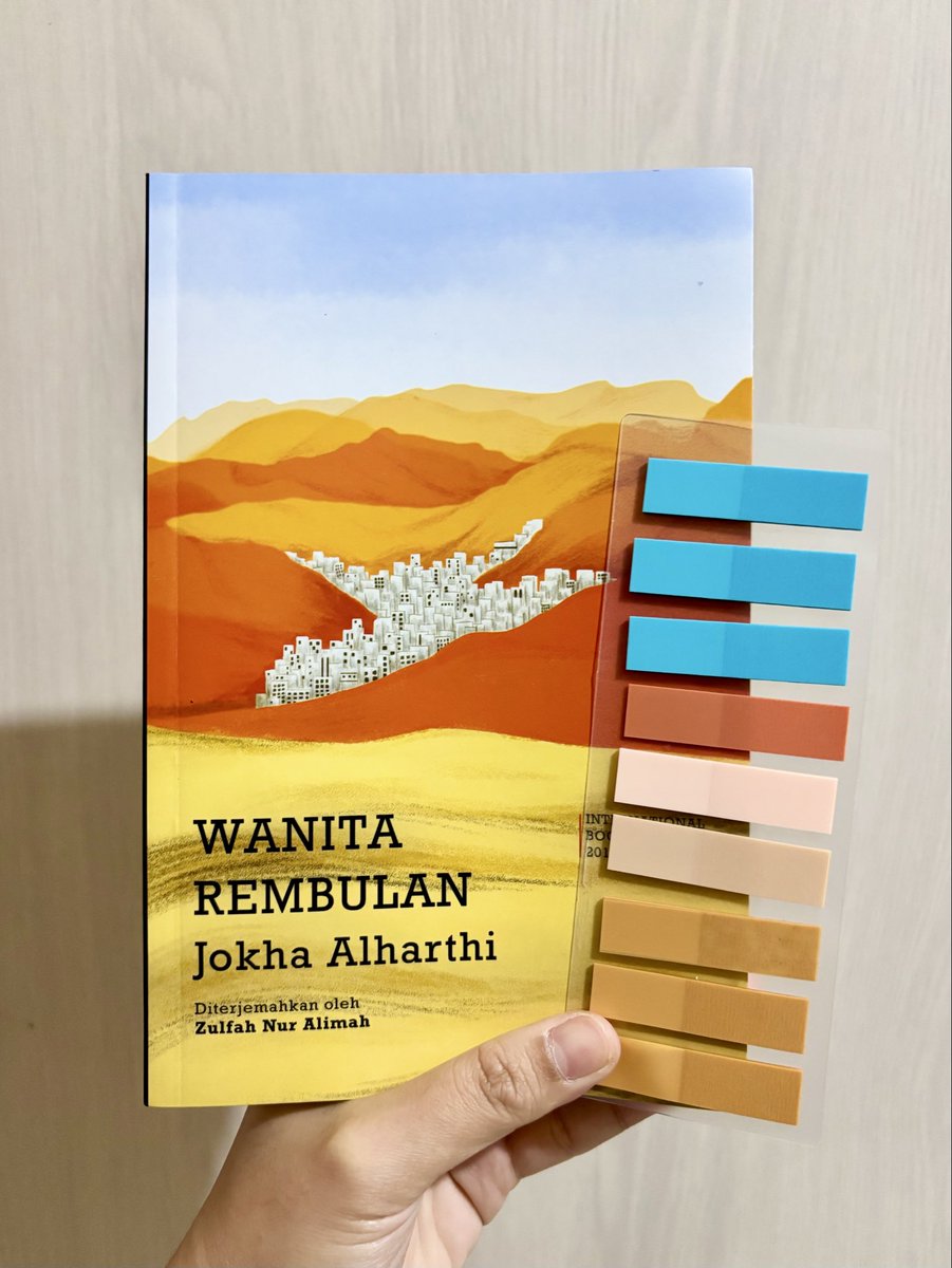 tasyareads's tweet image. #currentread

“Wanita Rembulan” by Jokha Alharthi

translated from “Celestial Bodies”
256 pages