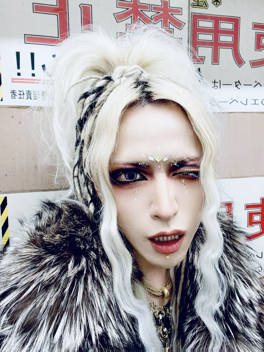 猟牙【RAZOR】 tweet media