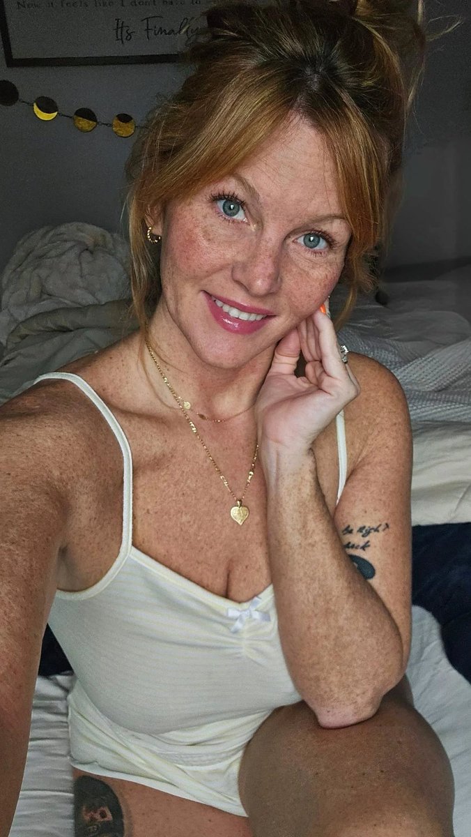 Penny Freckles tweet media