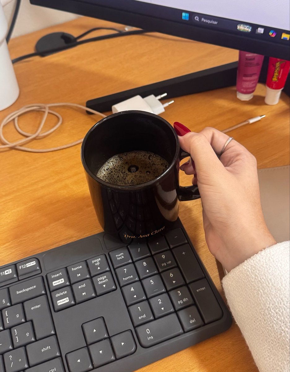 ꪜ Bruhltaoreune⁷di laurentis VAI VER O BTS tweet media