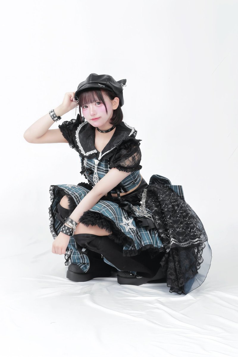 るん tweet media