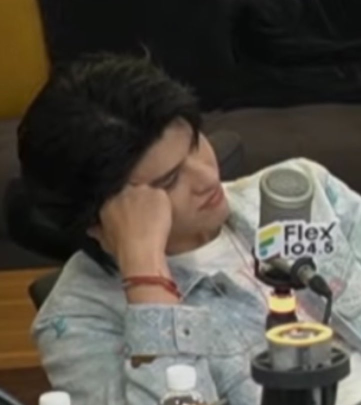 tear ᡣ𐭩ྀིྀི tweet media