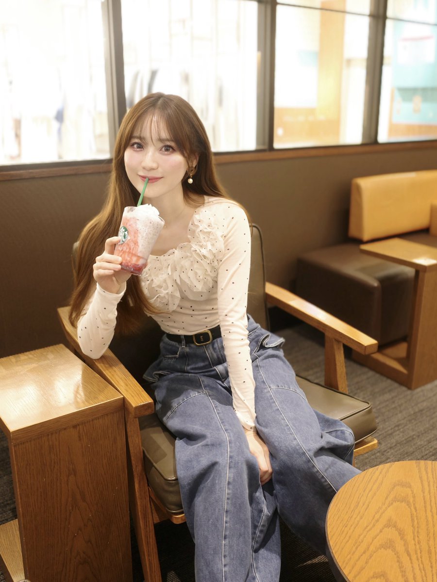 小越しほみ（の中のひと） tweet media