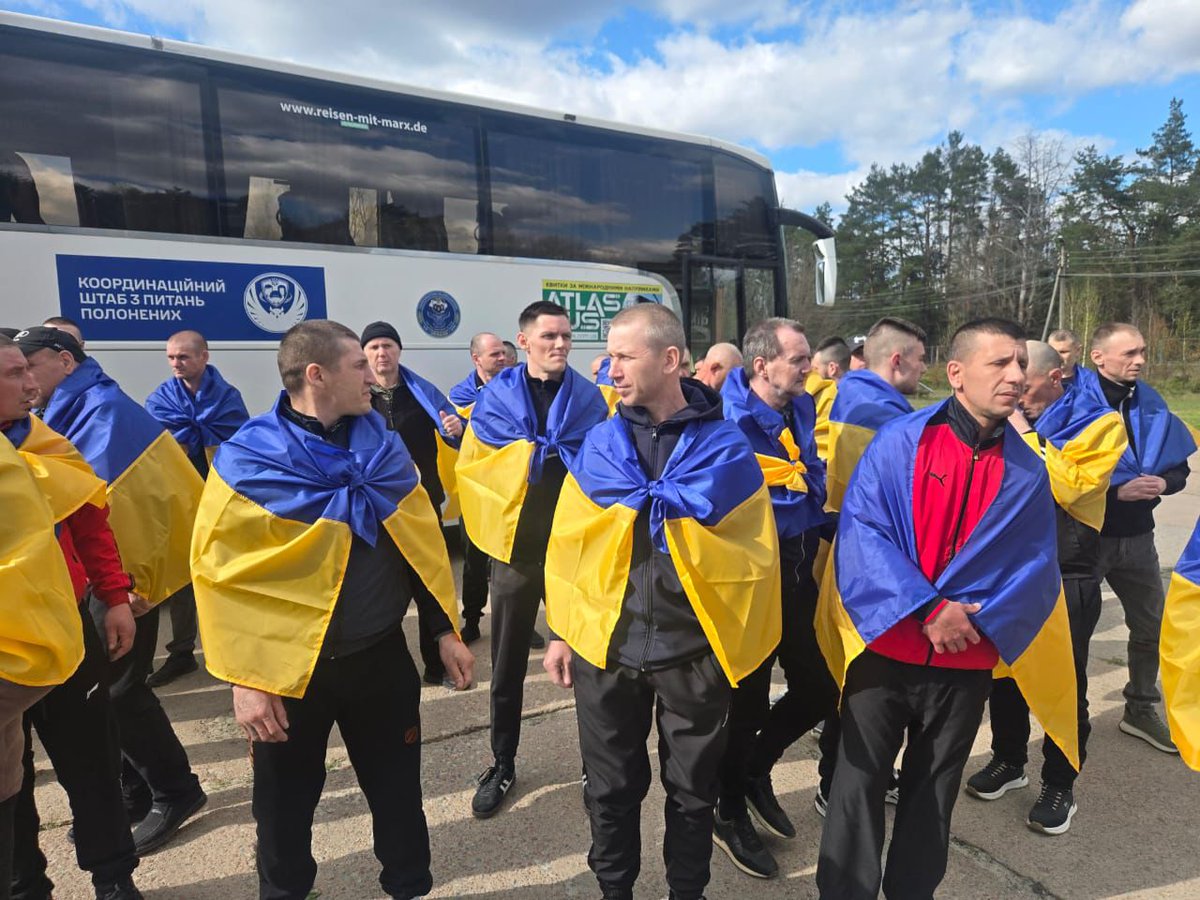 ZelenskyyUa's tweet photo. https://t.co/Uo4RJuSchg
