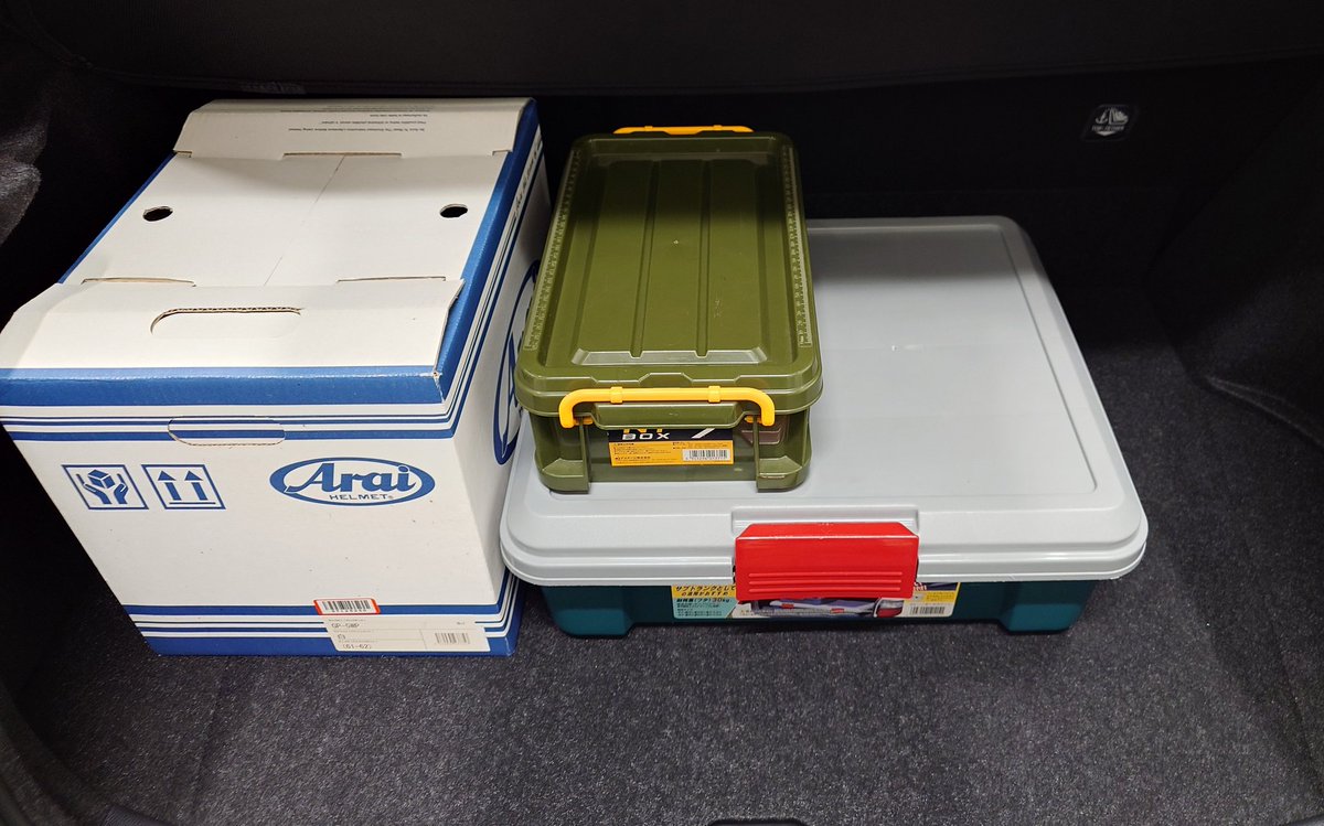 ぶらん tweet media