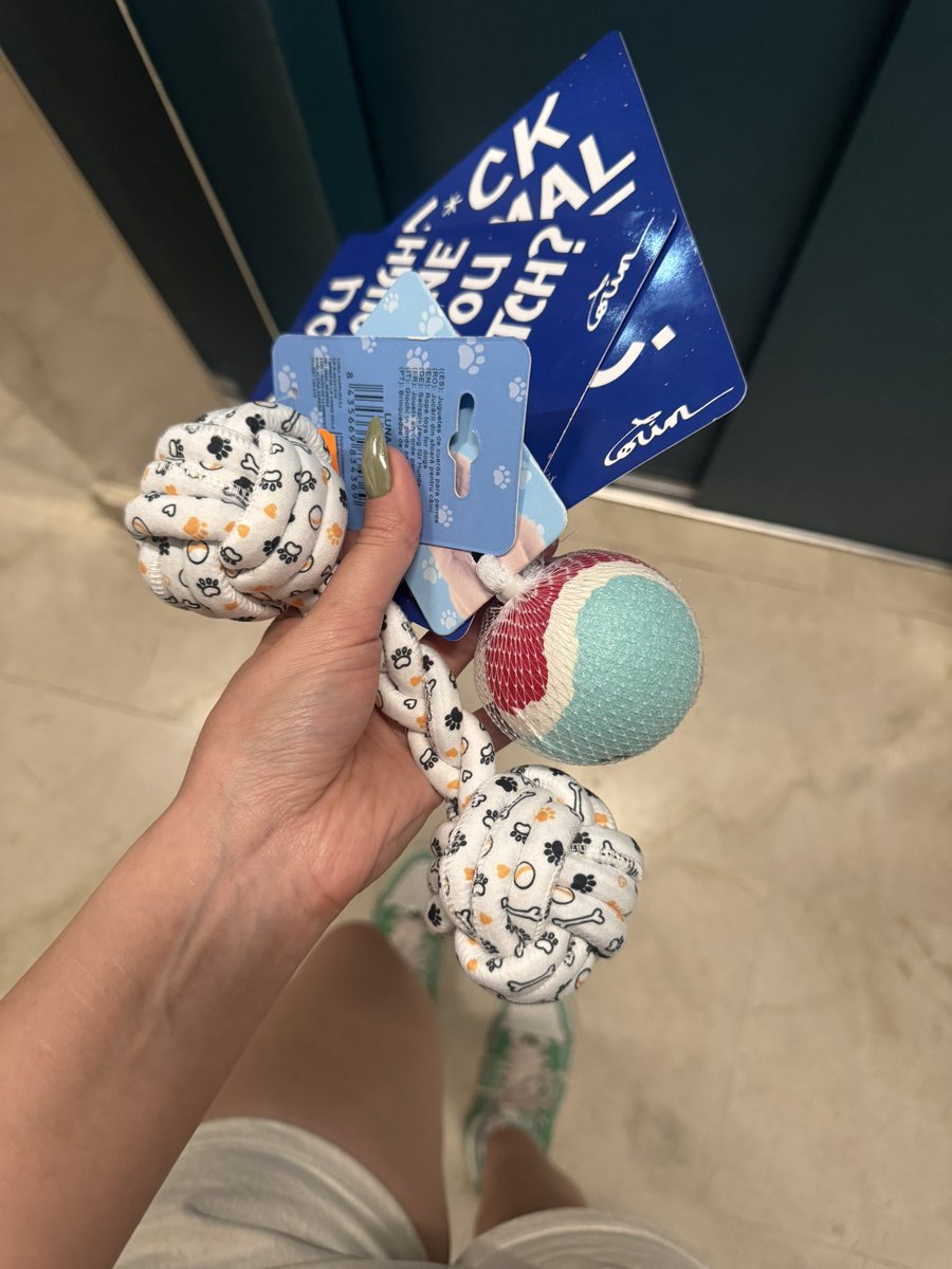 مِلو tweet media