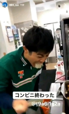 𝗠𝗢𝗡. tweet media