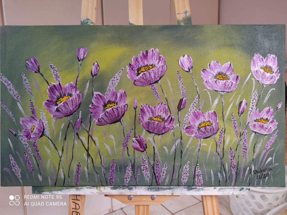 Shanoya30151199's tweet image. Painting with green background 
#MyPainting #ArtForSale