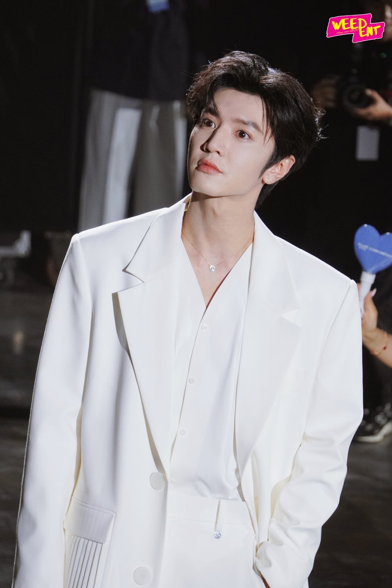 WEED_ENT's tweet image. " Zheyuan” (เฉินเจ๋อหย่วน) " ในงาน " MizuMi x Chen Zheyuan Exclusive Meet &amp;amp; Greet: First Love in the Aqua" 🩵✨

MizuMi First Love Moment with Chen Zheyuan
#MizuMixChenZheyuan_FirstLove
#MizuMi #ChenZheyuan #ChenZheYuanSunscreens