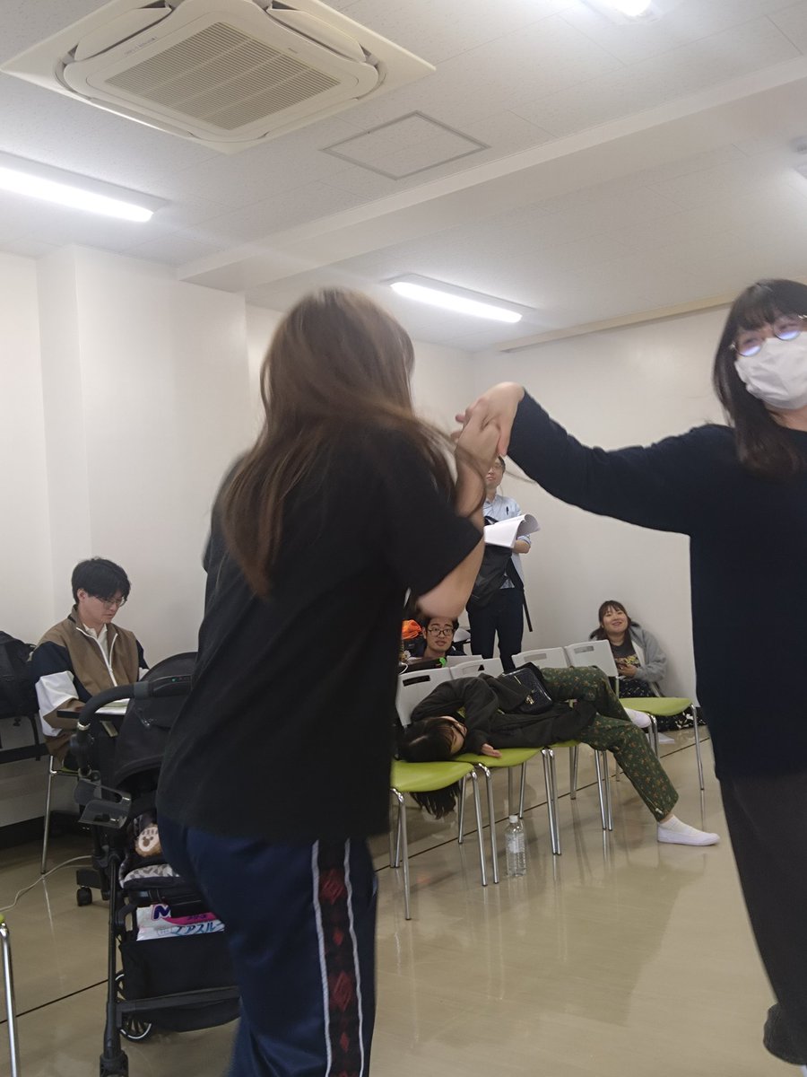 劇団しようよ tweet media