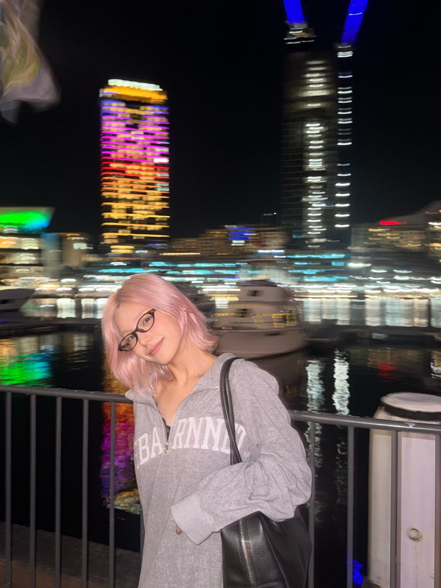 yeji bubble 🖤 tweet media