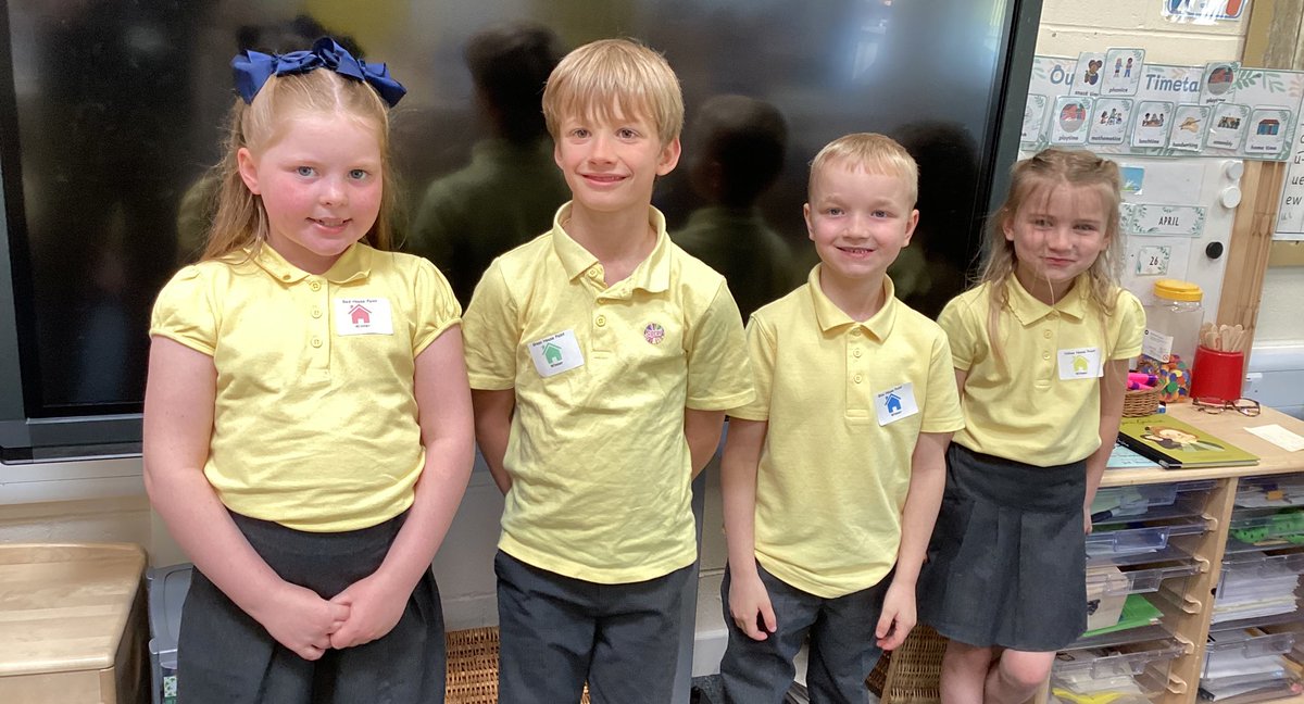 Miss Reynolds tweet media