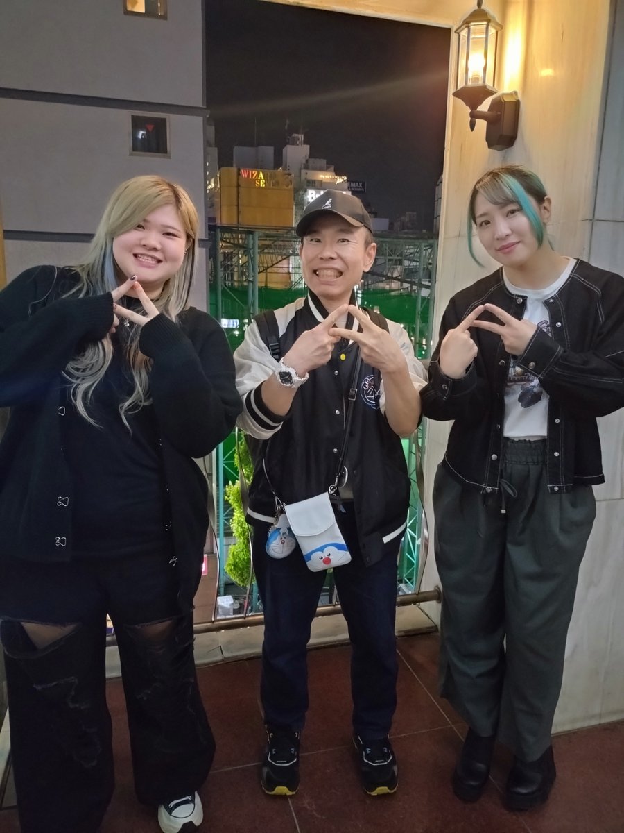 cyborg_h's tweet image. プロミネンスイベント
行って来たよ(⁠◍⁠•⁠ᴗ⁠•⁠◍⁠)
今日は丁度旗揚げ4周年

残念ながらもちさんは
体調不良で不参加だったけど
久しぶりに世羅さんとも
お話出来たし楽しかったなぁ
(⁠ﾉ⁠◕⁠ヮ⁠◕⁠)⁠ﾉ⁠*⁠.⁠✧

4/24  新宿
#プロミネンス
#世羅りさ
#柊くるみ