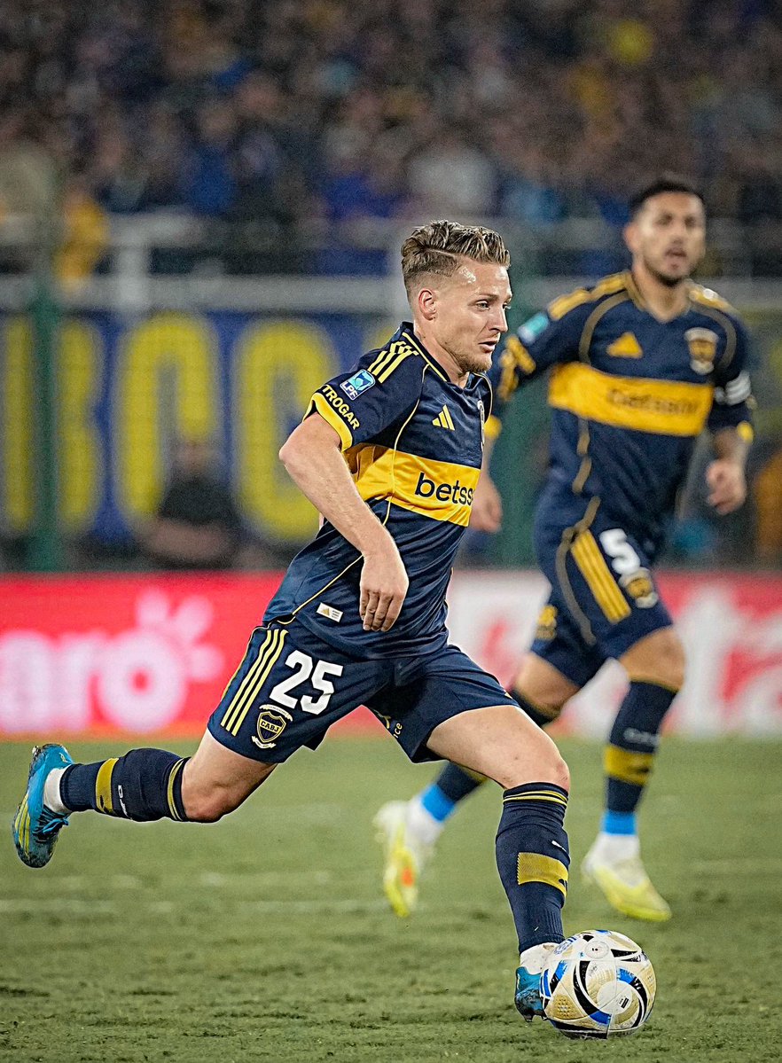 +3 <a href="/BocaJrsOficial/">Boca Juniors</a> 💙💛
Gracias a todos los xeneizes que nos acompañaron anoche! Este es el camino 🇸🇪
