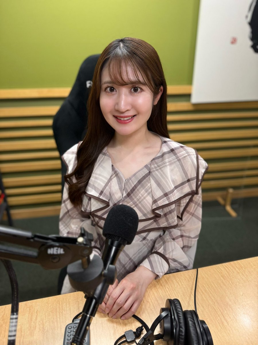 sawai_rina's tweet photo. 明日朝9時半〜FM AICHI 📻☀️
｢沢井里奈のさわやか #さわーたいむ ｣
https://t.co/ieCM83uHza 

東京一人旅したお話や🗼🌸
モーニングのお話など☕️🍞🍓

ぜひお聴き下さい🥹💕💕

#FMAICHI
#エフエムアイチ https://t.co/DQRzwf7laW