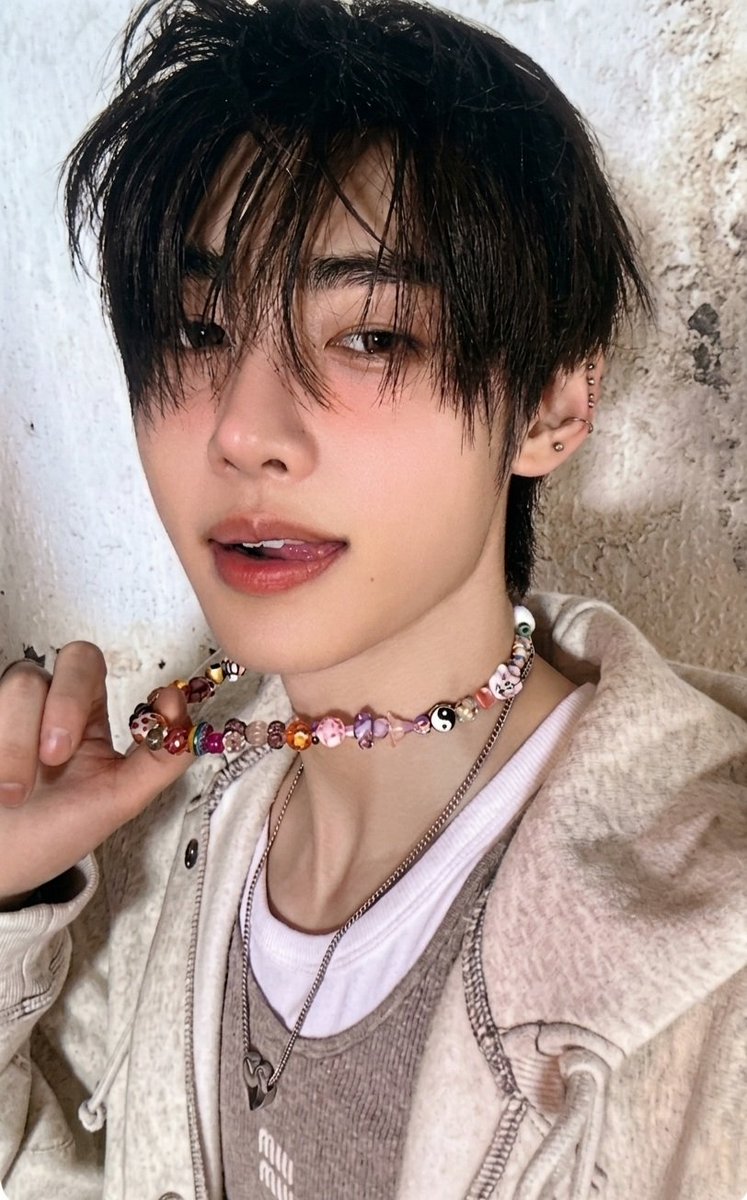 ❄️얼음별 tweet media