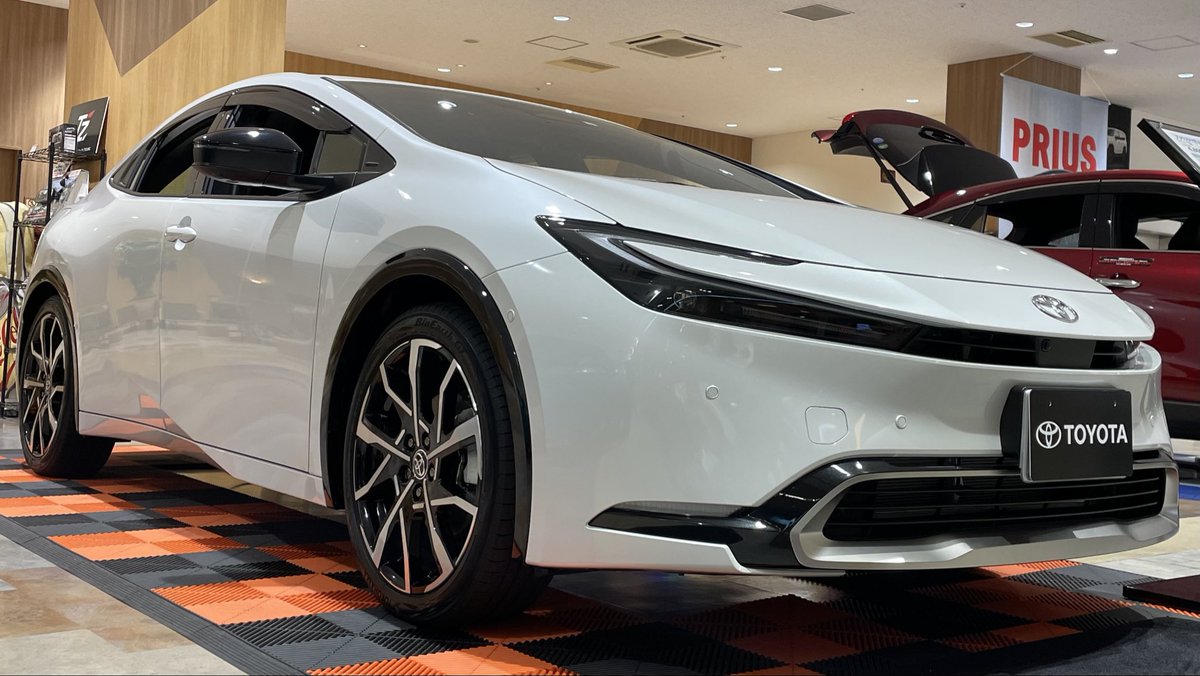 さんそら tweet media